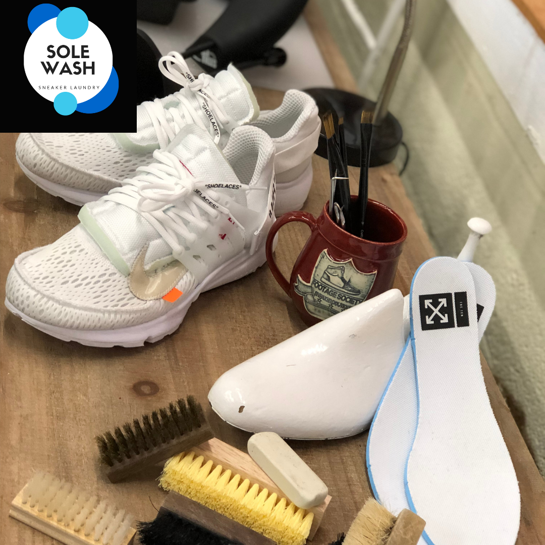 Sneaker Cleaning "Sole Wash" Package
