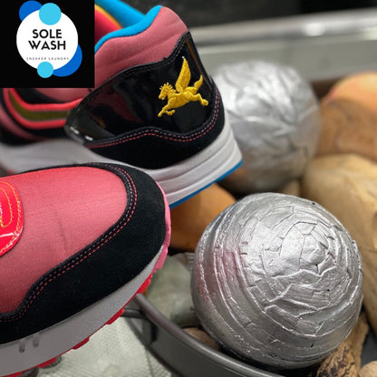Sneaker Cleaning "Sole Wash" Package 